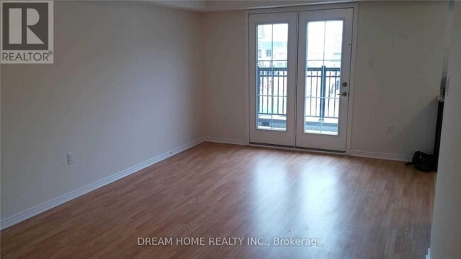 Building Photo - 2441 Greenwich Dr