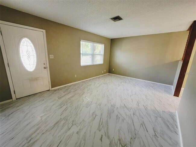 Foto del edificio - 15915 Sea Pines Dr