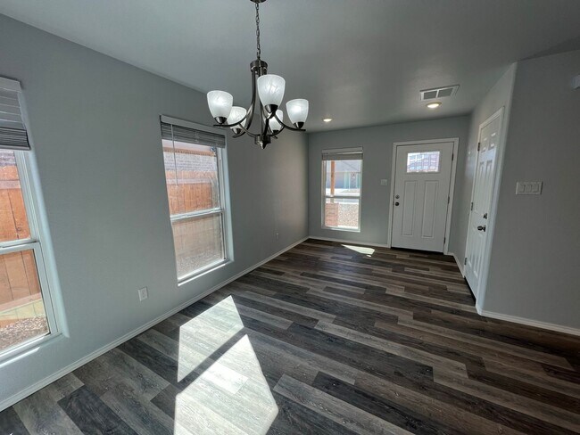 Foto del edificio - 5609 Jarvis St