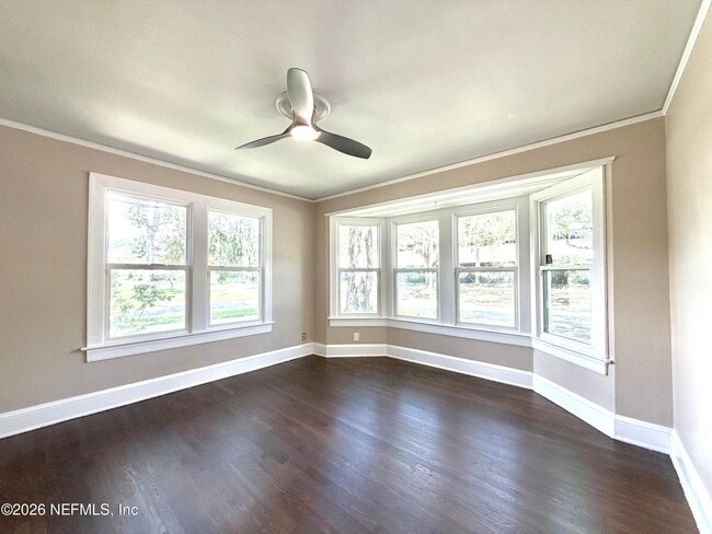 Building Photo - 1407 Belmonte Ave