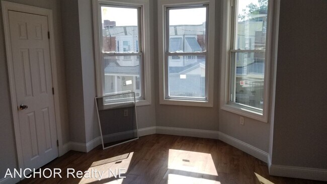 Foto del edificio - 3 br, 1 bath House - 515 S Salford St.