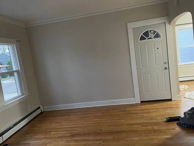 Living room - 738 Moore St