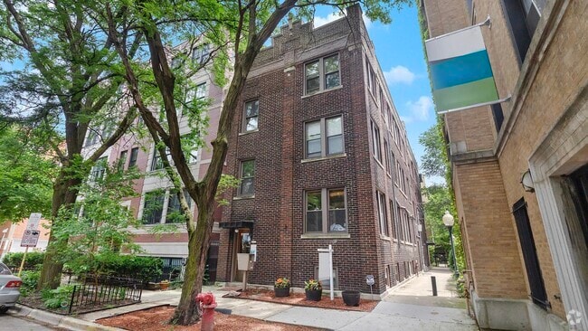 Building Photo - 3117 N Orchard St