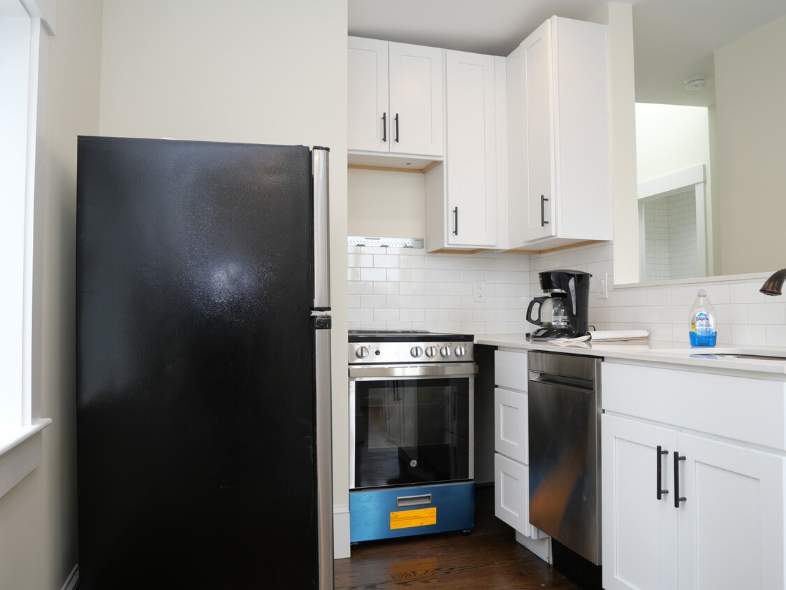 Photo - 261 W Newton St (Boston, MA)