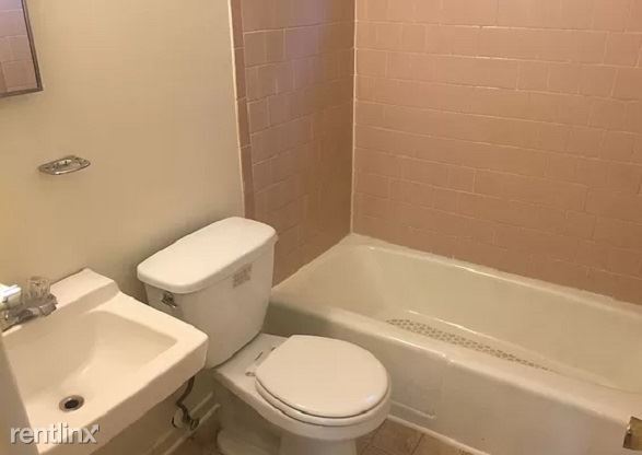 Building Photo - 3 br, 1.5 bath House - 1913 Repp Ct