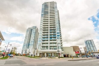 Building Photo - 602 Como Lake Ave