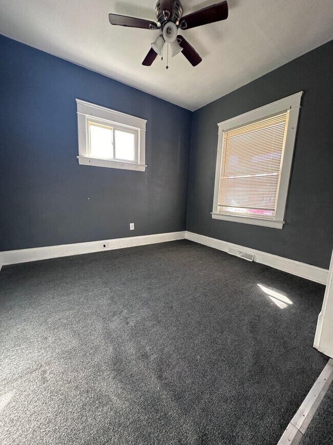 Foto del edificio - 12523 Forest Ave #1