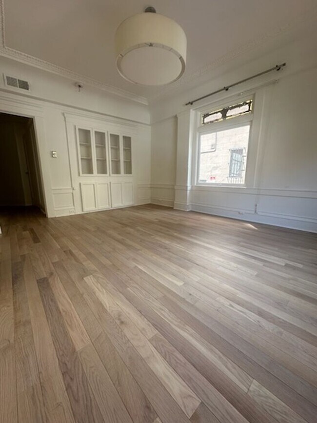 Foto del edificio - Epic REA- Spacious Flexible Plan 1-2 BR/1 ...