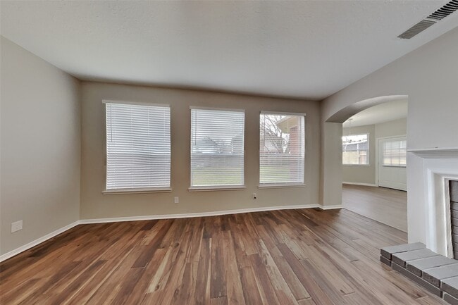 Building Photo - 19410 Kacey Ln Ct