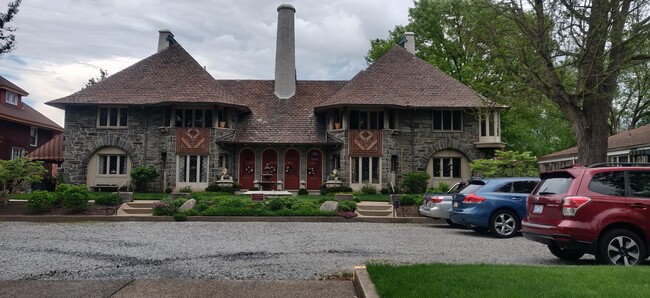 Building Photo - 6941 Penn Ave