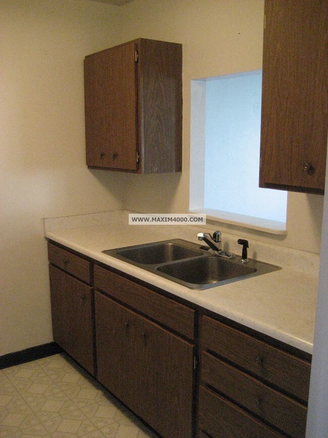 Foto del edificio - 580 Bookcliff Avenue 11 - 1 BR near St. Marys