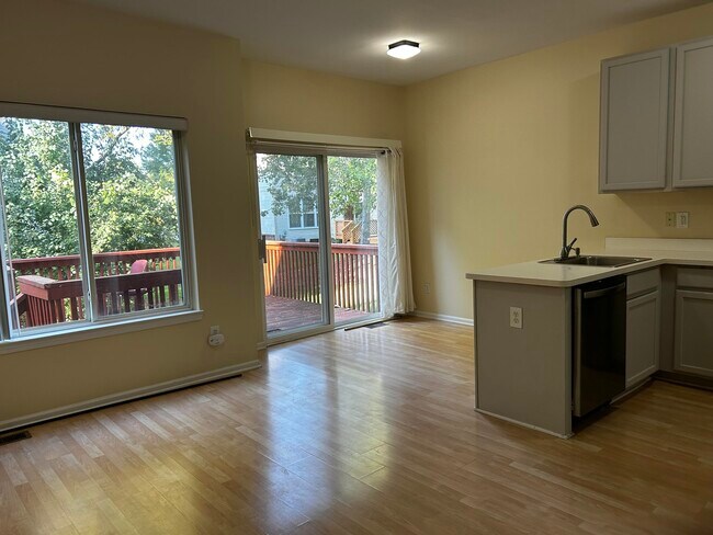 Foto del edificio - 38461 Saratoga Cir