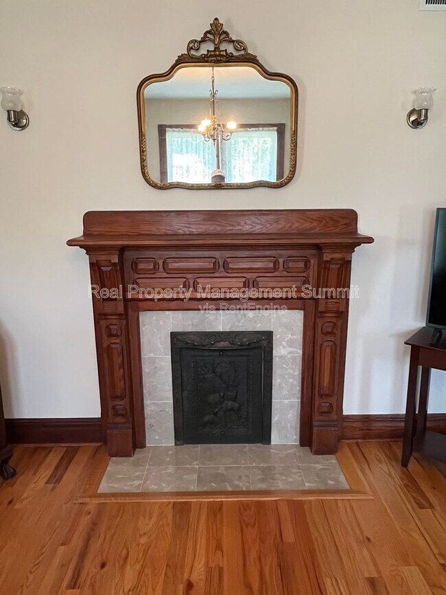 Foto del edificio - 11 Shady Ln