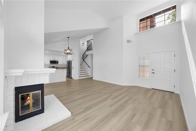 Foto del edificio - 1225 E Palm Dr