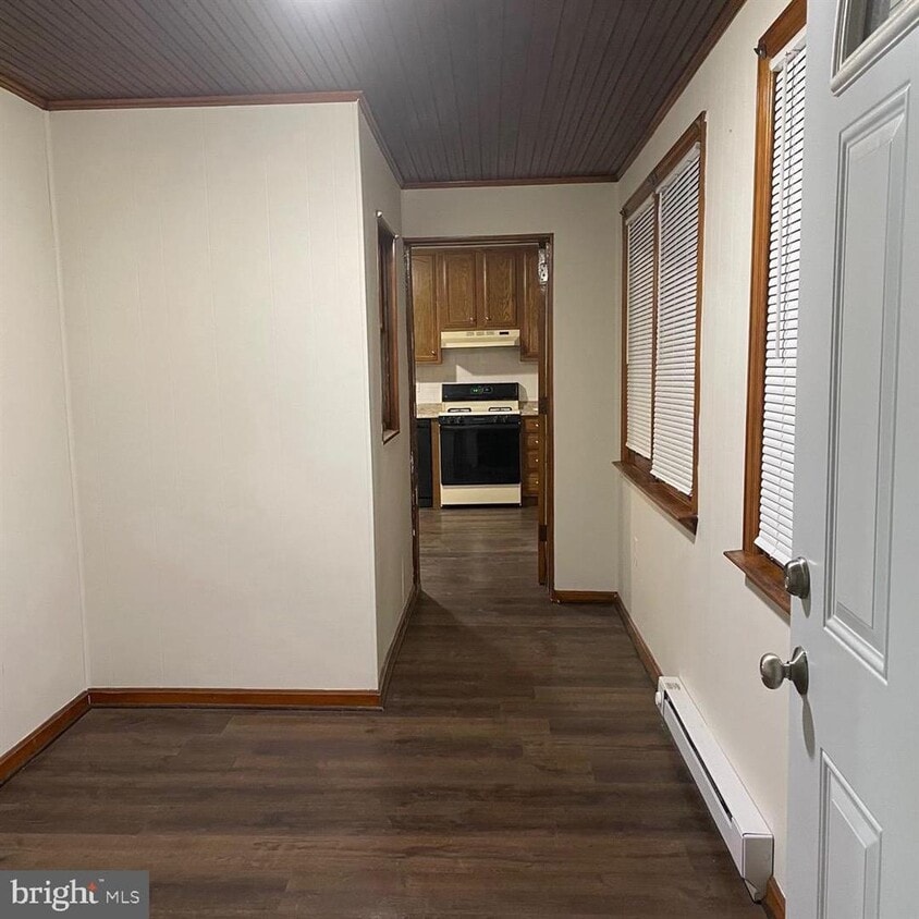 Foyer - 420 Washington Ave