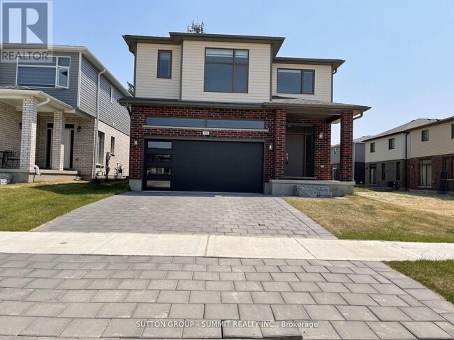 Building Photo - 150 Knott Dr