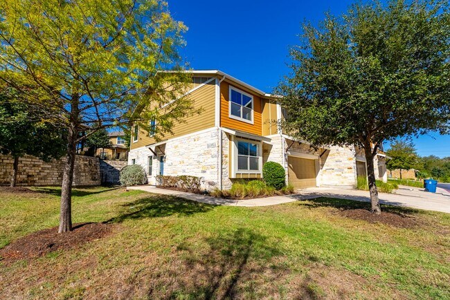 Foto del edificio - Modern Comfort Meets Location Goals – 4 Bed, 3.5 Bath Stunner in The Ridge