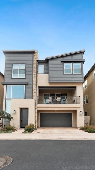 Photo - 15681 Rennyson Way Unit