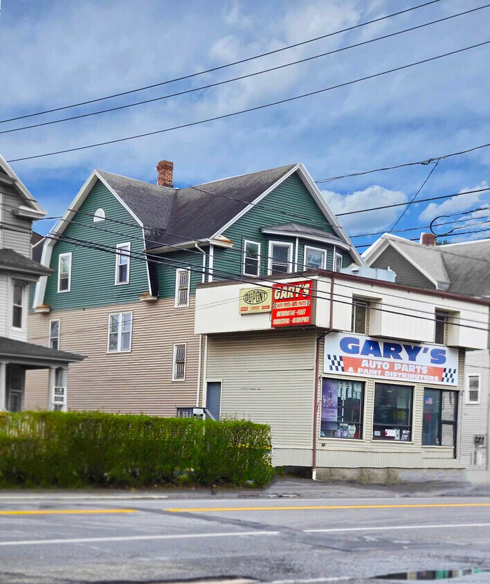 Primary Photo - 652 Watertown Ave