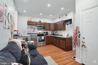Building Photo - 1808 N 18th St