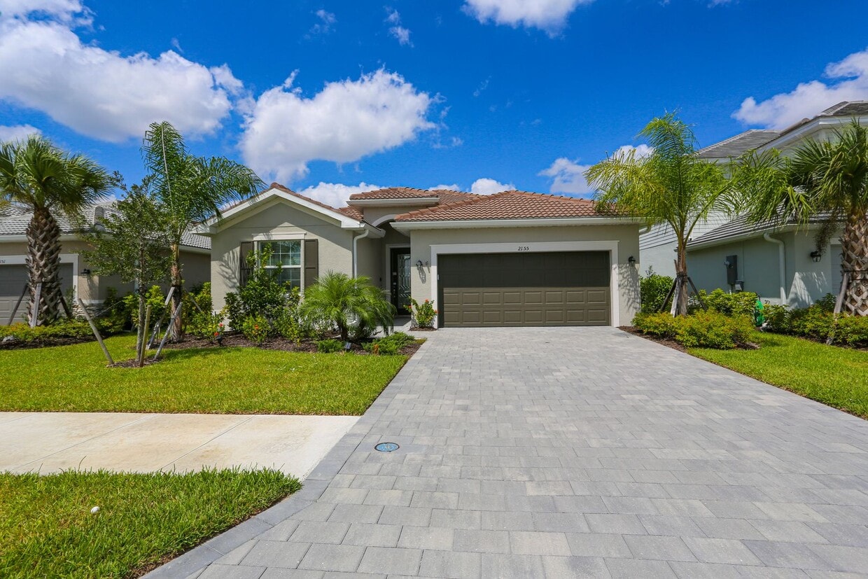 2155 Hamlin St, Naples, FL 34120 House Rental in Naples, FL
