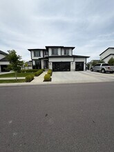 Building Photo - 201 N 20 W