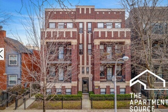 Building Photo - 3229 N Kenmore Ave
