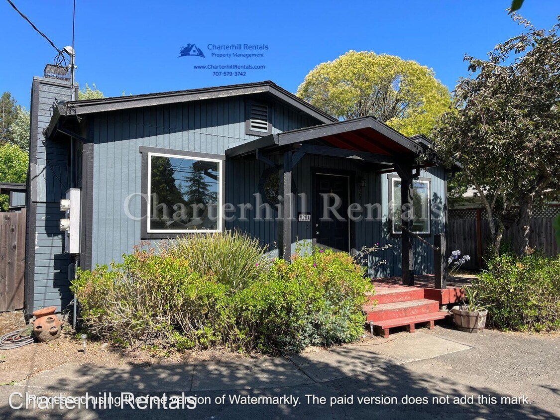Foto principal - 2 br, 1 bath House - 920-A Dutton Avenue