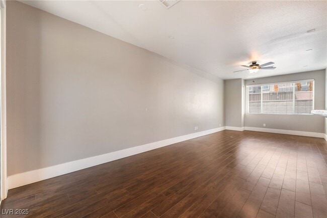 Building Photo - 9050 W Tropicana Ave