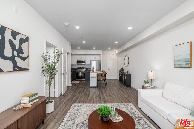 Foto del edificio - 3567 Chesapeake Ave