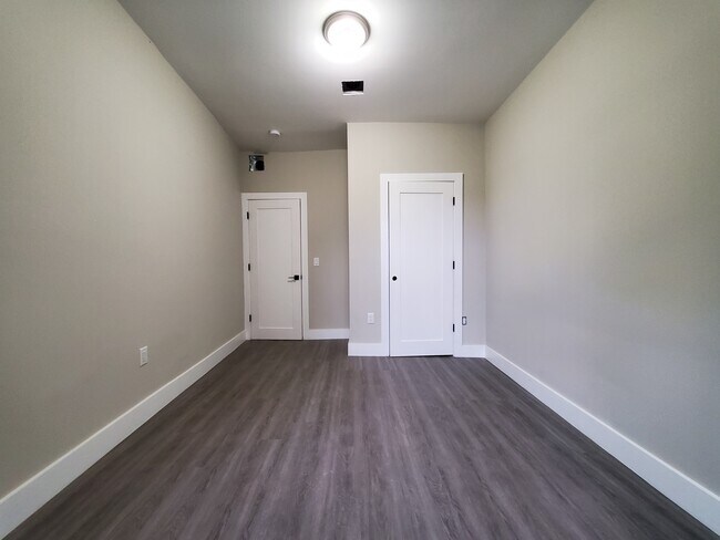 Foto del edificio - 102 Belmont Ave