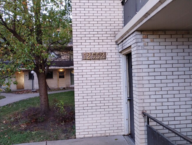 Building Photo - 12552 Fairview Ave