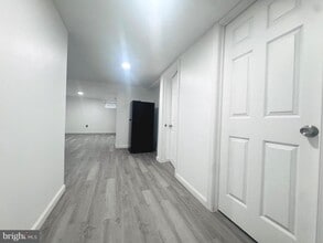 Building Photo - 3506 56th Pl