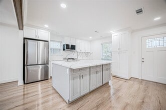 Building Photo - 1739 Nocturne Ln