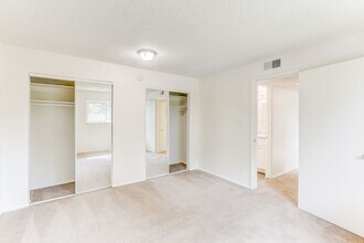 Interior Photo - Creekside At Amherst Apartments
