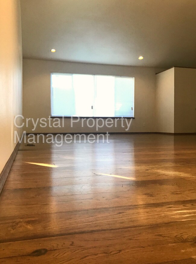 Foto del edificio - 1007 Park West Dr