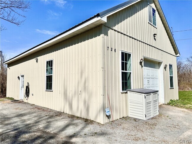Building Photo - 726 County Rte 1