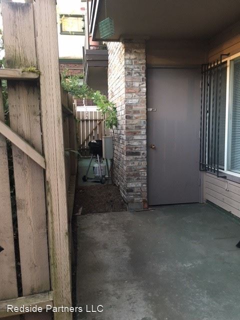 Foto principal - 424 Summit Ave E