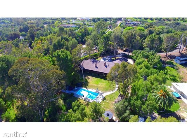 Foto principal - 10 Saddleback Rd