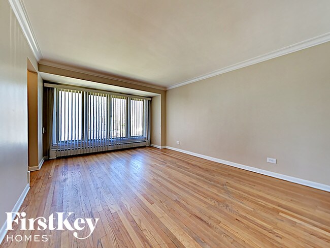 Foto del edificio - 6204 S Kildare Ave