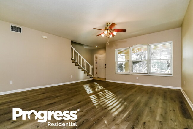 Building Photo - 6507 Summer Cove Dr