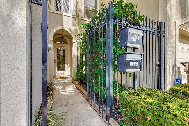 Foto del edificio - 5722 Maxie St