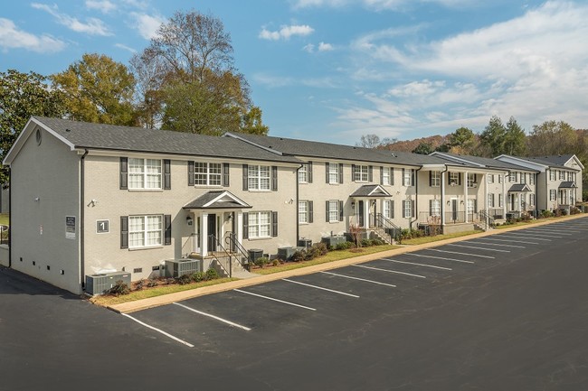 Midtown Square Apartments Apartments - Red Bank, TN | Apartments.com