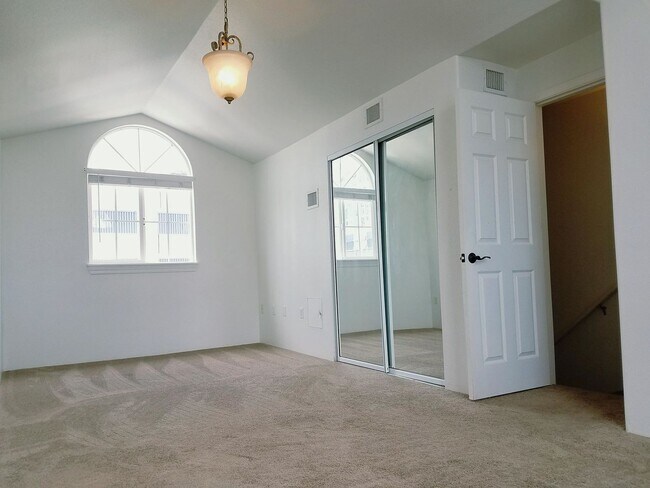 Foto del edificio - 3 Bedroom 3.5 Bath Covered garage at Nanea...