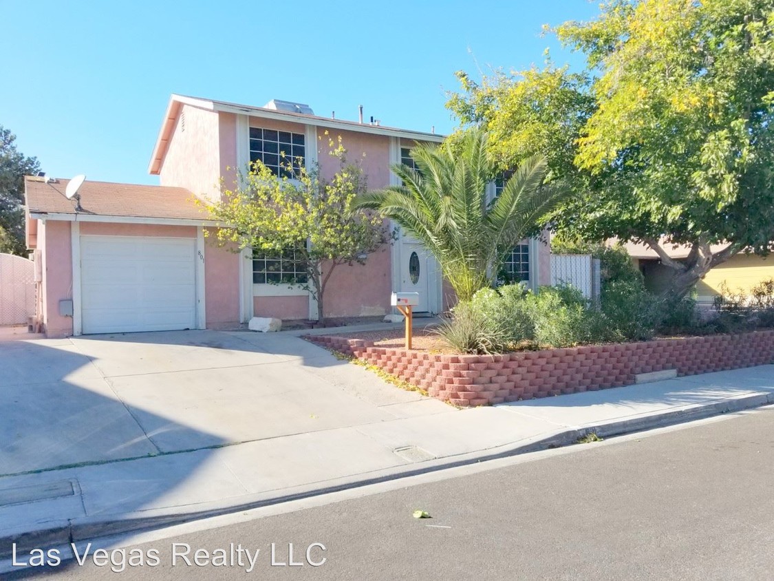 Primary Photo - 4 br, 2.5 bath House - 801 Cactus Bloom