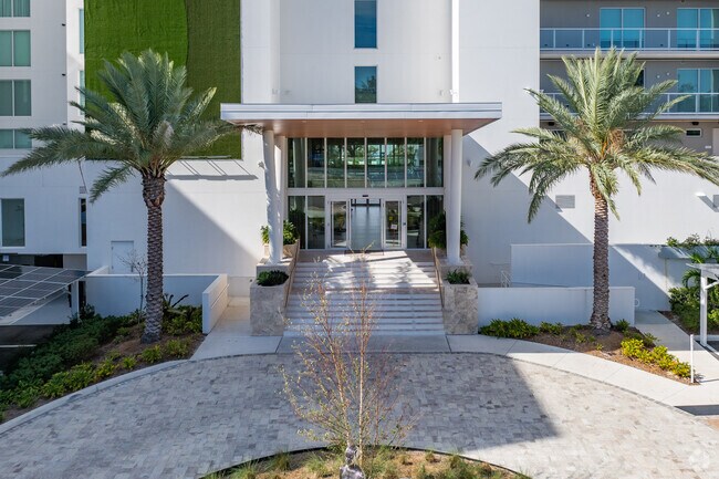 1020 Sunset Point Rd, Clearwater, Florida - Serena By the Sea