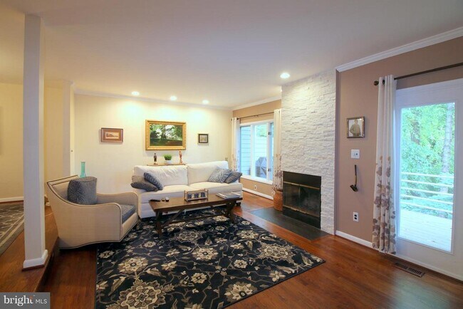 Foto del edificio - 11114 Lakespray Way