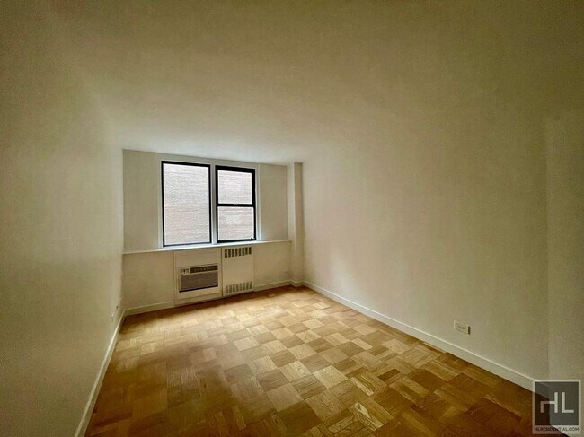 Building Photo - East 79th Street
