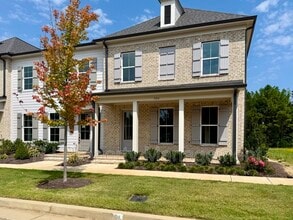 Building Photo - 924 Aldwick Dr