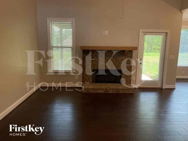 Foto del edificio - 272 Lime Creek Ln